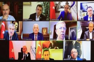 CHP üyesi 11 Büyükşehir Belediye Başkanı internet üzerinden bir araya