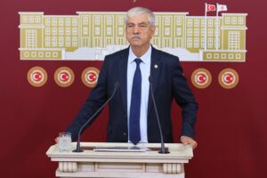 Milli Eğitim Bakanı Ziya Selçuk tarafından yazılı olarak yanıtlanması istemiyle