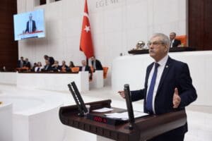 T&uuml;rkiye B&uuml;y&uuml;k Millet Meclisinde t&uuml;m partilerin katılımıyla kurulan Amasra Maden