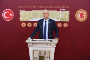 CHP İzmir milletvekili Kani Beko, çalışan yoksul sayısının 7, 7