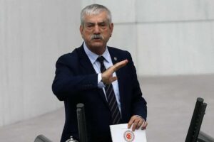 Cumhurbaşkanı Recep Tayyip Erdoğan’ın İzmir'e suyu kendi iktidarları döneminde getirildiğini