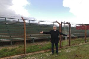 CHP İzmir Milletvekili Kani Beko, İzmir&rsquo;in Karaburun il&ccedil;esi Mordoğan&rsquo;da yer