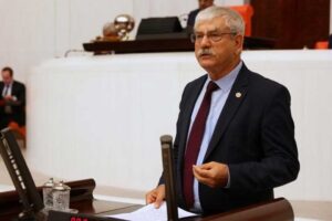 İzmir'de bazı eli silahlı grupların gündelik yaşamı zorbalıkla baskı altına