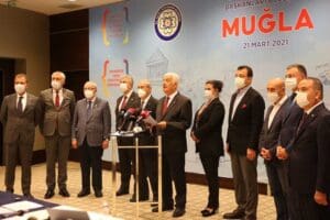 CHP'li 11 b&uuml;y&uuml;kşehir belediyesinin hazırladığı ortak bildirgeyi Hatay B&uuml;y&uuml;kşehir Belediye