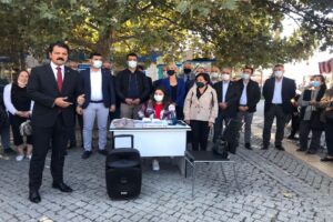 CHP Konak İlçe Başkanlığı, muhtarların sorunlarına dikkat çekmek için Kemeraltı