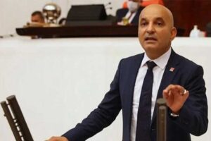 Cumhuriyet Halk Partisi (CHP) İzmir Milletvekili Mahir Polat, yoğun iş