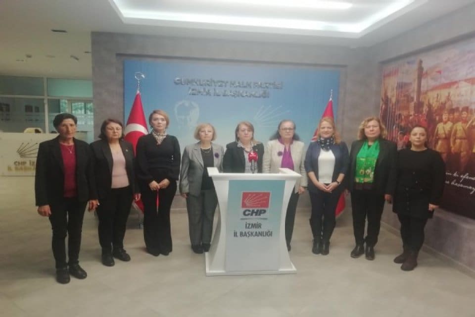 Cumhuriyet Halk Partisi (CHP) İzmir İl Kadın Kolları Başkanı Nurdan