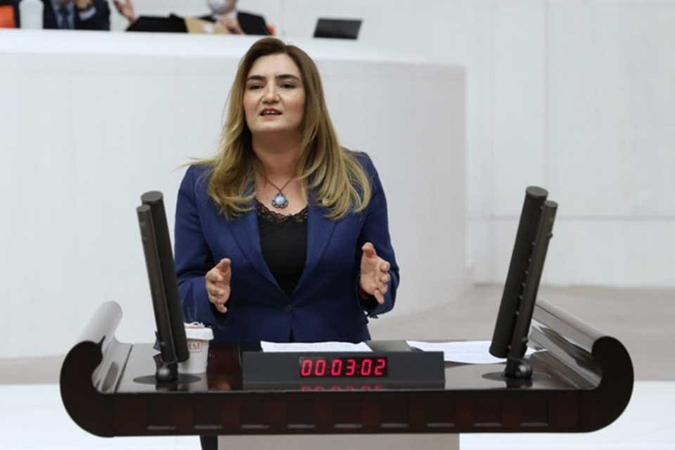 CHP İzmir Milletvekili ve TBMM Başkanlık Divanı Katip &Uuml;yesi Av.