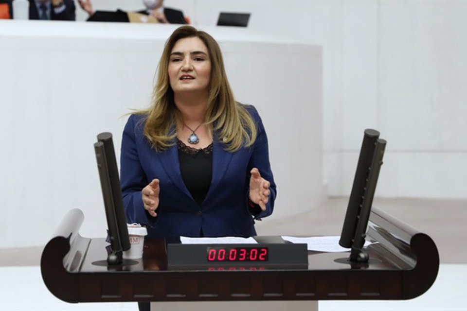 CHP'li Kılı&ccedil;, &ldquo;Cumhurbaşkanı&rsquo;na sesleniyorum: Depremzede hemşehrilerimin mağduriyetini ortadan kaldırmak i&ccedil;in