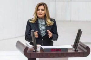 TBMM Başkanlık Divanı Katip &Uuml;yesi ve CHP İzmir Milletvekili Av.
