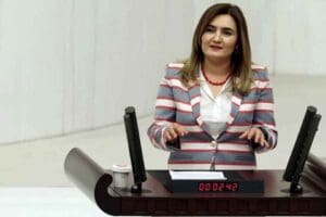 CHP İzmir Milletvekili ve TBMM Başkanlık Divanı Katip &Uuml;yesi Av.