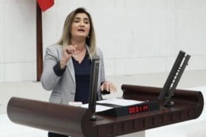 CHP İzmir Milletvekili ve TBMM Başkanlık Divanı &Uuml;yesi Av. Sevda