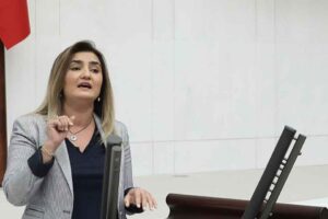 CHP İzmir Milletvekili ve TBMM Başkanlık Divanı &Uuml;yesi Av. Sevda