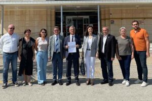 Gaziemir Belediyesi'nde 9 Cumhuriyet Halk Partili (CHP) meclis üyesi, AK