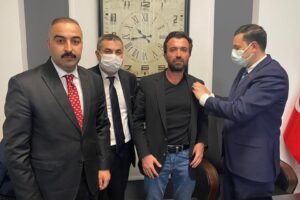 CHP Torbalı Meclis &Uuml;yesi Mustafa Akbıyık partisinden istifa ederek AK