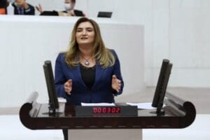 CHP İzmir Milletvekili ve TBMM Başkanlık Divanı Katip &Uuml;yesi Av.