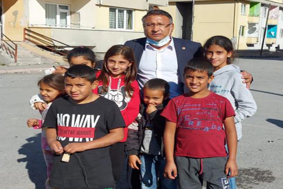 CHP İzmir Milletvekili &Ouml;zcan Pur&ccedil;u, 20 Kasım D&uuml;nya &Ccedil;ocuk Hakları