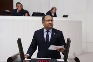 CHP İzmir Milletvekili &Ouml;zcan PUR&Ccedil;U, TBMM Başkanlığı&rsquo;na,&nbsp; &uuml;lkemizde artan &ouml;tekileştirme,
