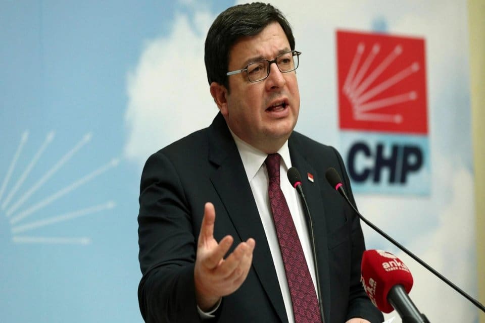 CHP Genel Başkan Yardımcısı Muharrem Erkek, Habert&uuml;rk'te H&uuml;lya H&ouml;kenek'e a&ccedil;ıklamalarda