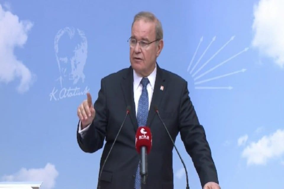 CHP Genel Başkan Yardımcısı Faik &Ouml;ztrak, "Enflasyon bug&uuml;n y&uuml;zde 80.