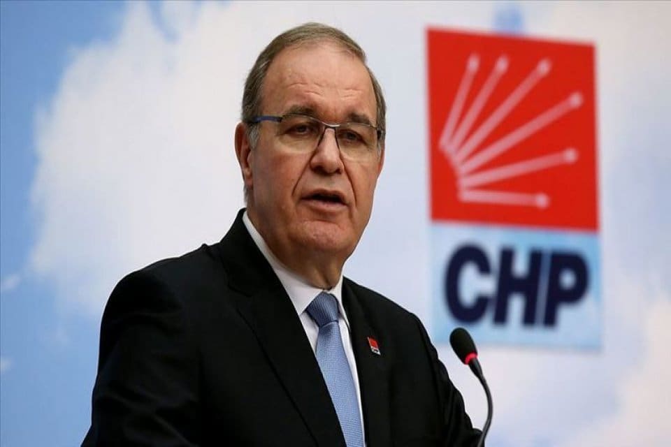 CHP S&ouml;zc&uuml;s&uuml; Faik &Ouml;ztrak, işsizlik verilerinden yola &ccedil;ıkarak bazı değerlendirmelerde