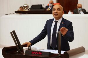 CHP YDK &Uuml;yesi ve İzmir Milletvekili Mahir Polat, doğa dostu