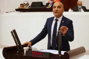 CHP YDK &Uuml;yesi ve İzmir Milletvekili Mahir Polat, &Ouml;demiş Bayındır