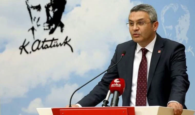 CHP Genel Başkan Yardımcısı Oğuz Kaan Salıcı, Adana'da a&ccedil;ıklamalarda bulundu.