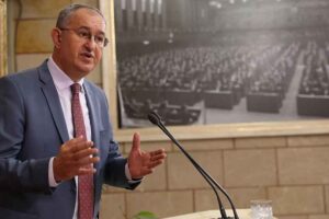 Türkiye’nin ve dünyanın önde gelen çay üreticilerinden olan Çaykur, bankalara