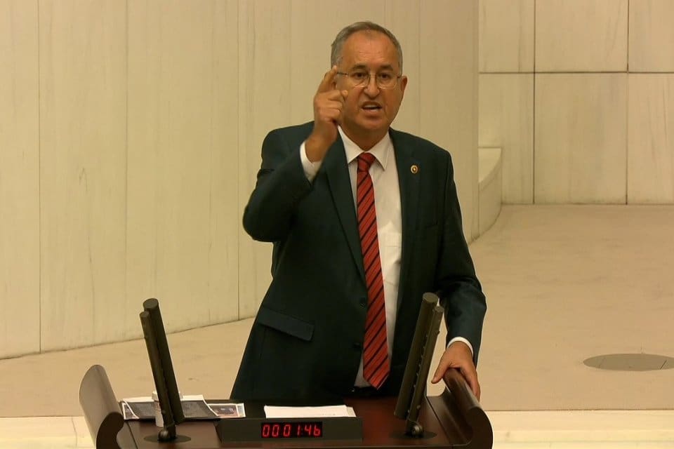 Cumhuriyet Halk Partisi (CHP) İzmir Milletvekili Atila Sertel, Kocaeli Kandıra