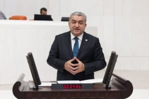 CHP İzmir Milletvekili ve Ekonomi Masası &Uuml;yesi Bedri Serter, H&uuml;k&uuml;mete