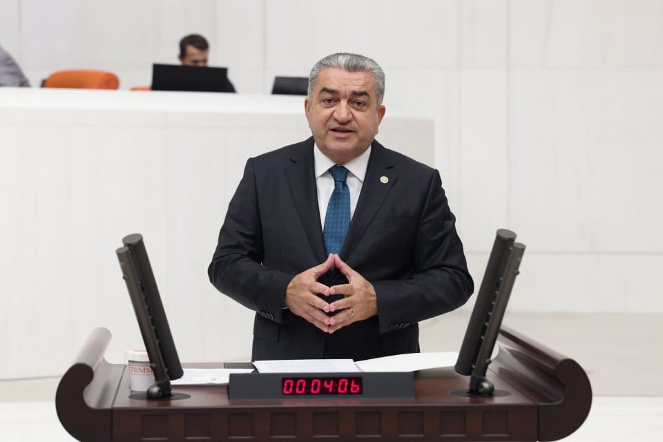 CHP İzmir Milletvekili ve Ekonomi Masası &Uuml;yesi Bedri Serter, H&uuml;k&uuml;mete