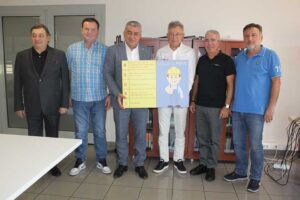 Cumhuriyet Halk Partisi İzmir Milletvekili ve CHP Ekonomi Masası &Uuml;yesi