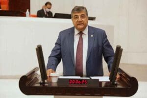 CHP İzmir Milletvekili Kamil Okyay Sındır, TBMM Plan ve Bütçe