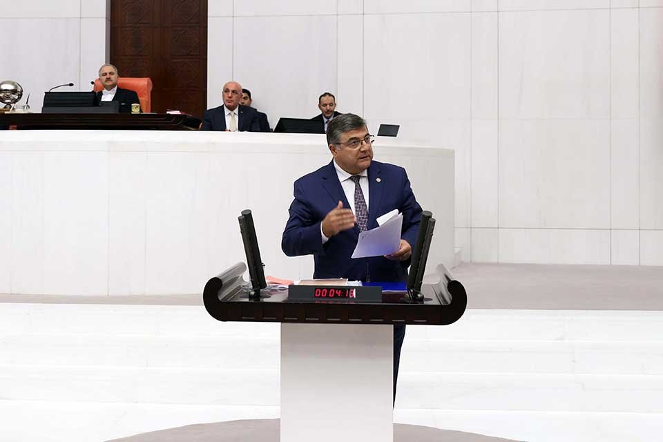 CHP İzmir Milletvekili Prof. Dr. Kamil Okyay Sındır Gaziler G&uuml;n&uuml;&rsquo;nde