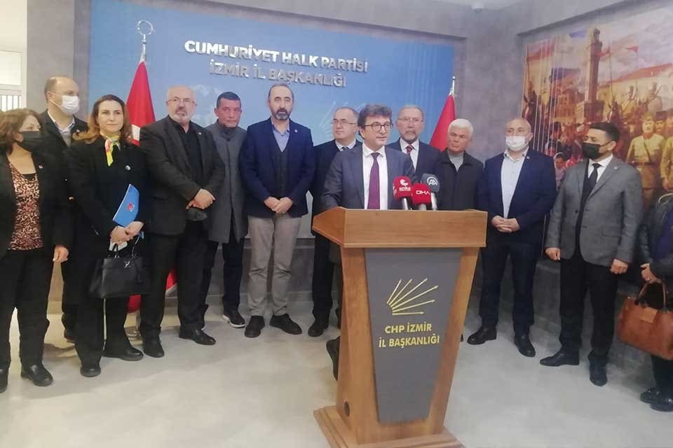 İzmir&rsquo;de bulunan CHP Genel Başkan Yardımcısı Y&uuml;ksel Taşkın, &ldquo;Demokrasi barış&ccedil;ıl