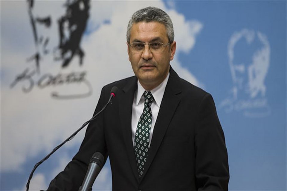 CHP Genel Başkan Yardımcısı ve İstanbul milletvekili Oğuz Kaan Salıcı,