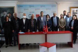 Cumhuriyet Halk Partisi&nbsp;&nbsp;(CHP) İzmir İl Başkanlığı koordinasyonuyla başlayan saha &ccedil;alışmalarında