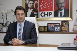 Cumhuriyet Halk Partisi İzmir İl Başkanı Deniz Yücel, AK Parti