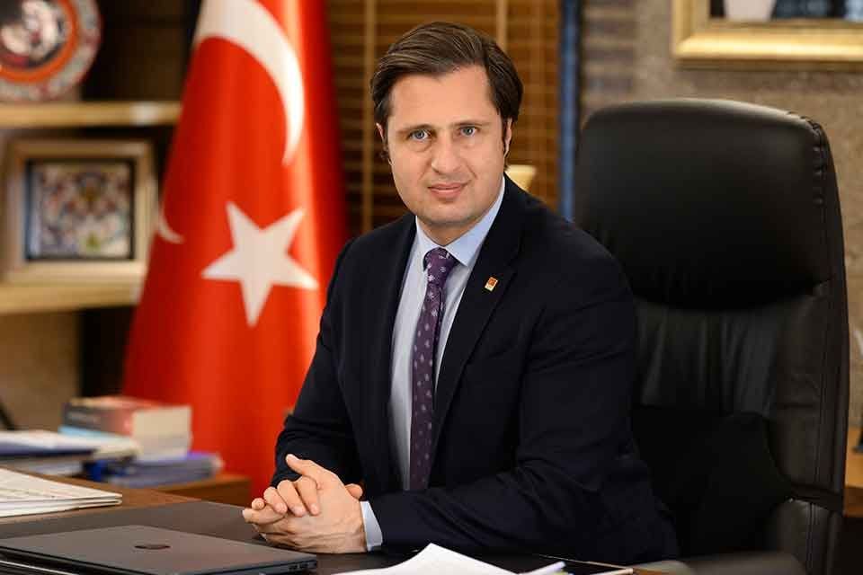 Cumhuriyet Halk Partisi İzmir İl Başkanı Deniz Y&uuml;cel, 8 Mart