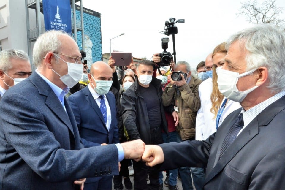 Cumhuriyet Halk Partisi (CHP) Genel Başkanı Kemal Kılı&ccedil;daroğlu, İzmir B&uuml;y&uuml;kşehir