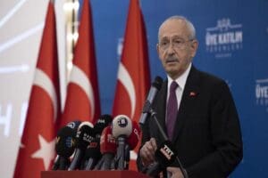 Cumhuriyet Halk Partisi (CHP) Genel Başkanı Kemal Kılı&ccedil;daroğlu, d&uuml;zenlediği basın