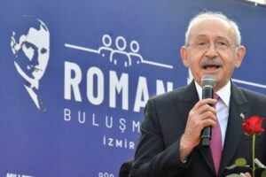 Cumhuriyet Halk Partisi (CHP) Lideri Kemal Kılı&ccedil;daroğlu,&nbsp;İzmir'e&nbsp;hafta sonu iki temel