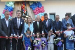 CHP Lideri Kemal Kılı&ccedil;daroğlu, Kocaeli&rsquo;nde İzmit Belediyesi&rsquo;nin Yeşilova Mahallesi&rsquo;ndek inşa