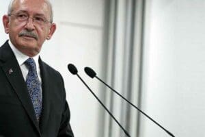 Partisinin grup toplantısında konuşan CHP Lideri Kemal Kılı&ccedil;daroğlu, basın kurumları