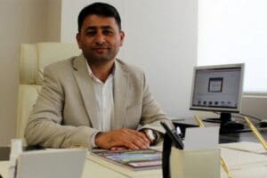 Menemen Belediyesi eski Başkanı Serdar Aksoy'un yargılandığı mahkemece tutuksuz yargılanmak