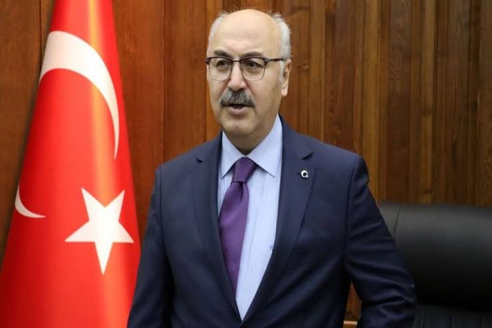 CHP İzmir milletvekillerinden oluşan bir heyetin bugün partilerinin il binasında