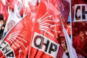 Cumhuriyet Halk Partisi, g&uuml;&ccedil;lendirilmiş parlamenter sistem i&ccedil;in ilkeler taslağını hazırladı.