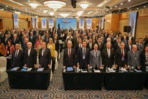 Gazeteci Saygı &Ouml;zt&uuml;rk, CHP'nin Van kampında yaşananları okurlarıyla paylaştı. Buna