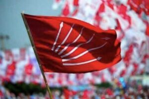 CHP, sosyal medya hesaplarındaki görsel kimliğini yeniledi. Öte yandan Cumhuriyet